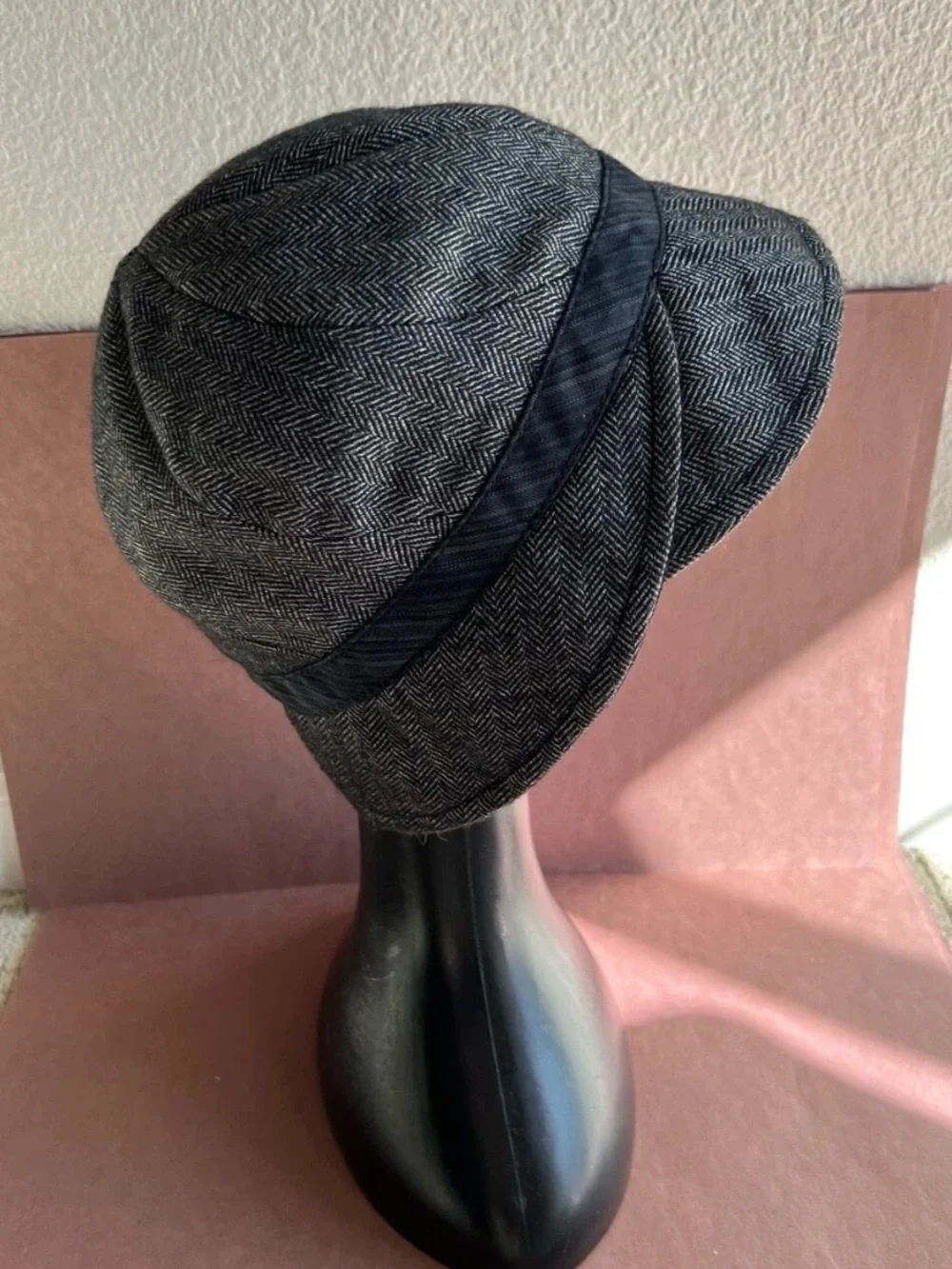 GOORIN BROS Cloche Hat Black White Herringbone Size Small